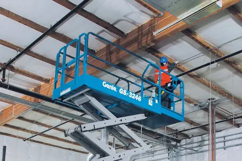 Genie GS-3246, 12 m Scherenbühne