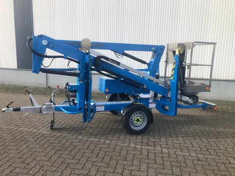 Niftylift 120T, 12 m Anhängerbühne