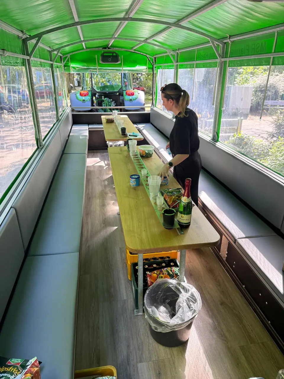 Planwagen 28 Personen, Foto 5