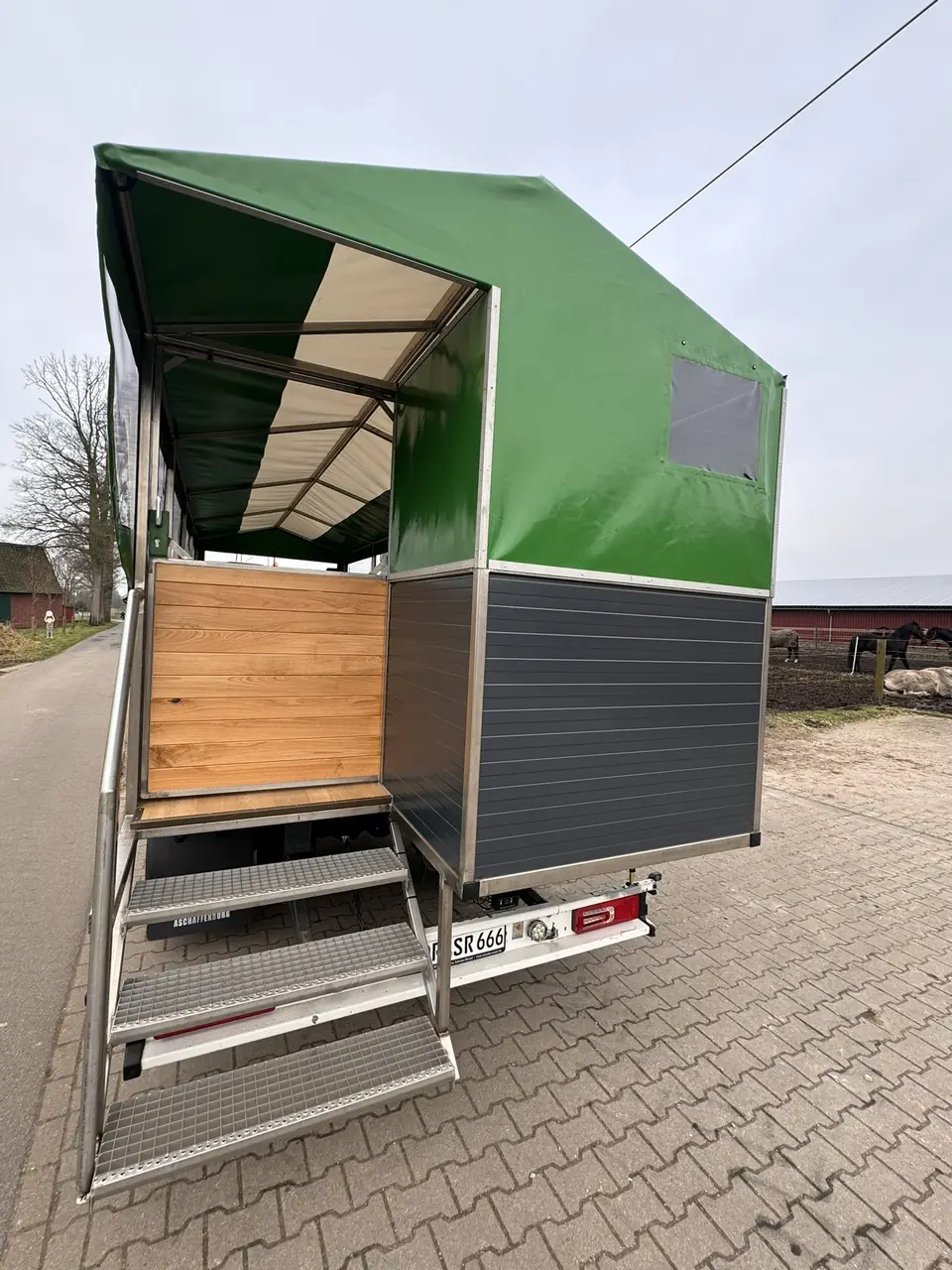 Planwagen 34 Personen, Foto 8