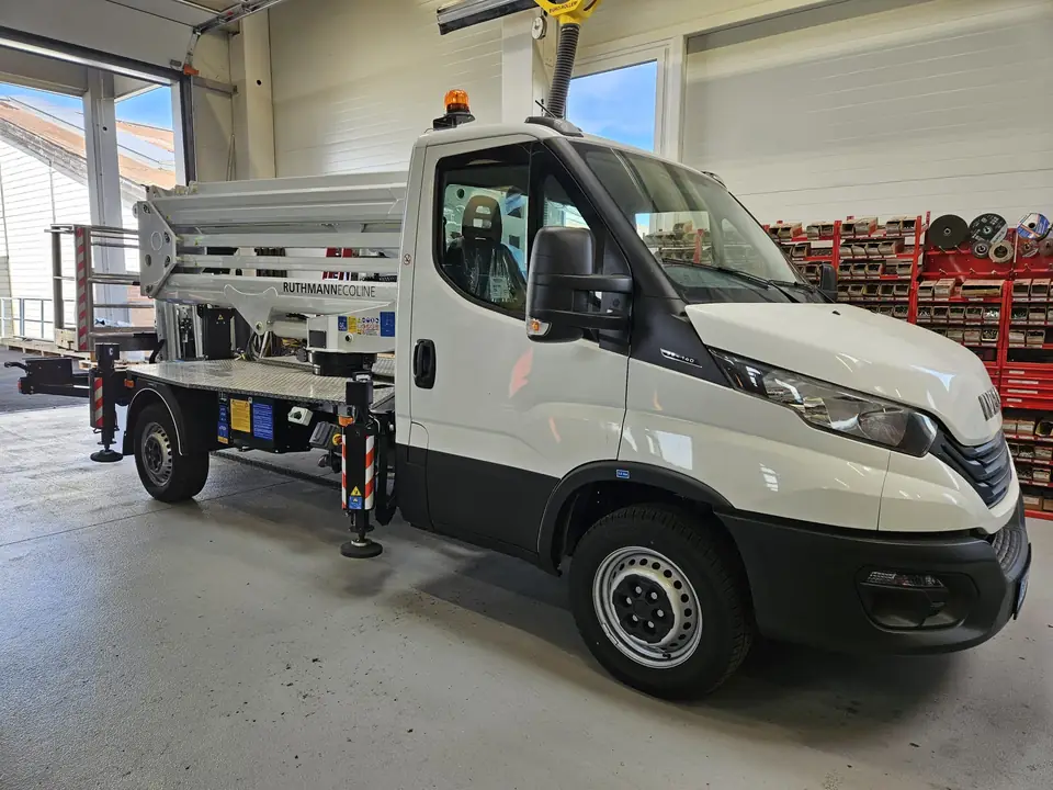 Ruthmann RS200, 20 m LKW-Gelenkteleskopbühne